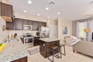 Photo #3: 6579697 Listing 