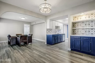 Photo #5: 6579712 Listing