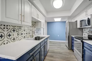 Photo #6: 6579712 Listing