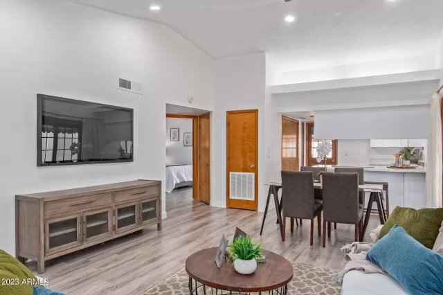 MLS: 6579891 Condo For Sale