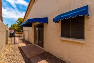 Photo #6: 6579891 Listing 