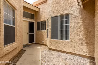 Photo #6: 6579892 Listing 