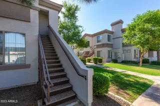 Photo #2: 6580064 Listing