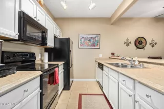 Photo #6: 6580278 Listing 