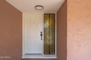 Photo #6: 6580486 Listing