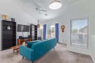 Photo #3: 6580998 Listing