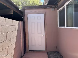 Photo #6: 6581125 Listing