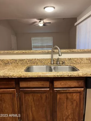 Photo #5: 6581372 Listing 