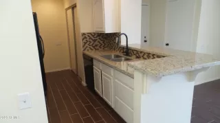 Photo #2: 6581580 Listing 