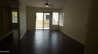 Photo #4: 6581580 Listing 