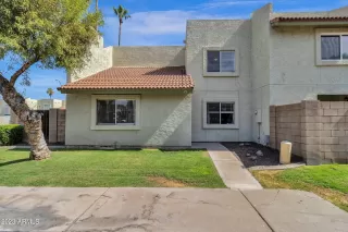 Photo #2: 6581700 Listing