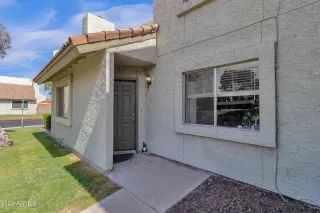 Photo #4: 6581700 Listing