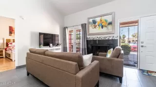 Photo #3: 6581760 Listing