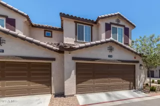 Photo #3: 6581811 Listing