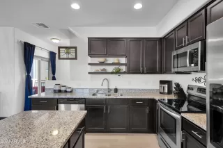 Photo #5: 6581846 Listing 