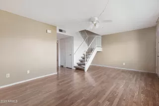 Photo #3: 6581856 Listing 