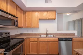 Photo #3: 6582034 Listing 