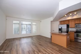 Photo #5: 6582034 Listing 