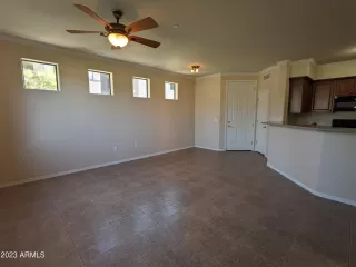 Photo #5: 6582363 Listing