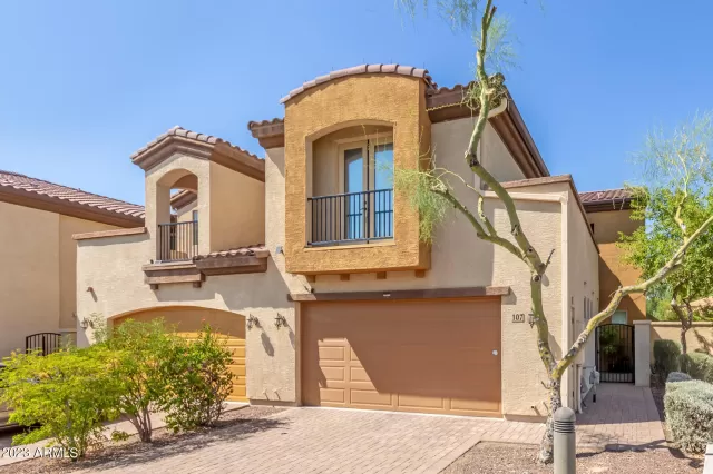 MLS: 6582518 Condo For Sale