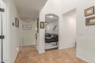 Photo #4: 6582518 Listing