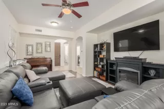 Photo #6: 6582518 Listing