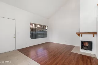 Photo #4: 6582536 Listing