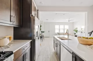 Photo #5: 6582723 Listing 