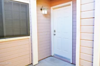 Photo #3: 6582801 Listing