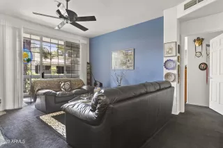 Photo #2: 6582970 Listing