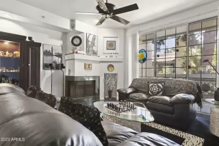 Photo #3: 6582970 Listing