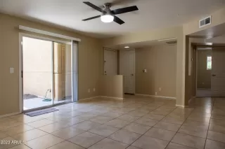 Photo #3: 6583003 Listing