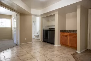 Photo #5: 6583003 Listing