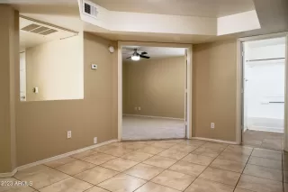 Photo #6: 6583003 Listing