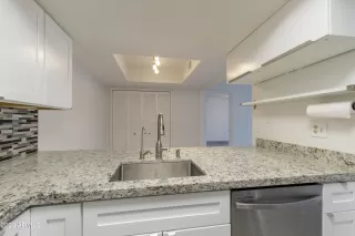 Photo #5: 6583654 Listing 