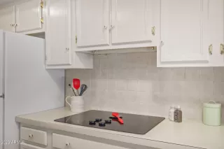 Photo #2: 6583792 Listing 