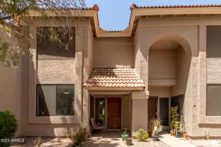 Photo #2: 6584108 Listing