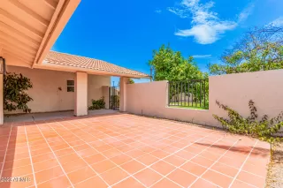 Photo #3: 6584150 Listing