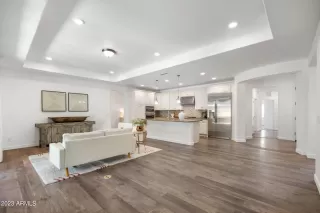 Photo #6: 6584674 Listing 