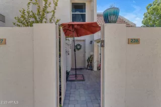 Photo #1: 6584710 Listing 