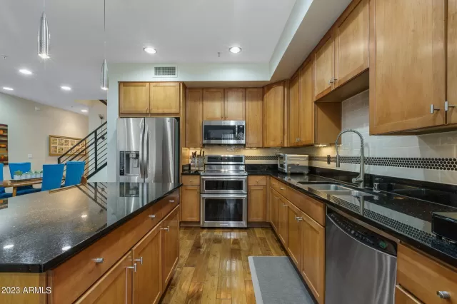 MLS: 6584824 Condo For Sale