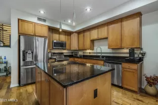 Photo #5: 6584824 Listing 