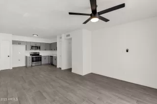 Photo #2: 6585276 Listing