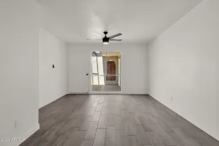 Photo #4: 6585276 Listing