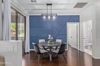 Photo #5: 6585290 Listing