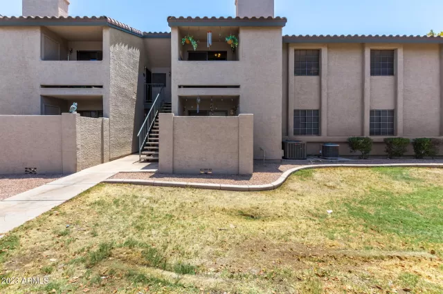 MLS: 6585402 Condo For Sale