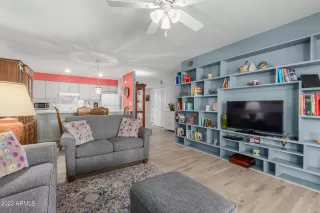 Photo #6: 6585411 Listing