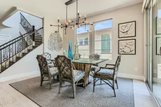 Photo #6: 6585436 Listing