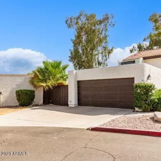 Photo #2: 6585693 Listing 