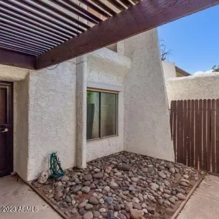 Photo #5: 6585693 Listing 